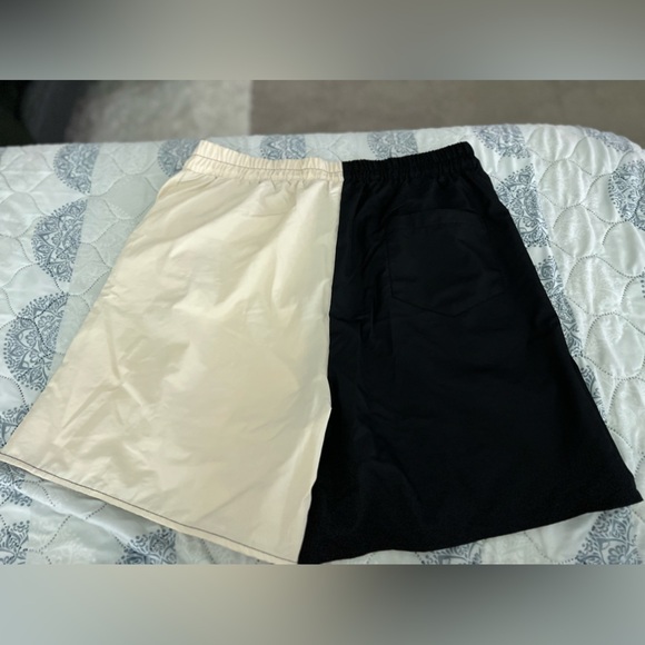 🔥Men’s swimming trunks/shorts brand new🔥 - Picture 3 of 3